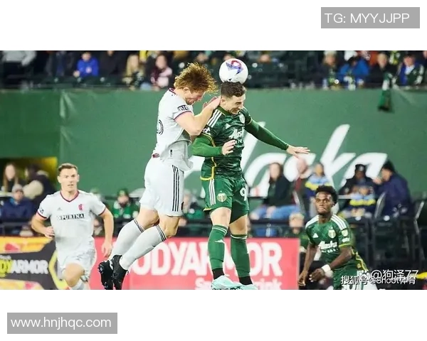 豪门球星风采齐聚球场赛季聚焦顶级球员对决与荣耀瞬间